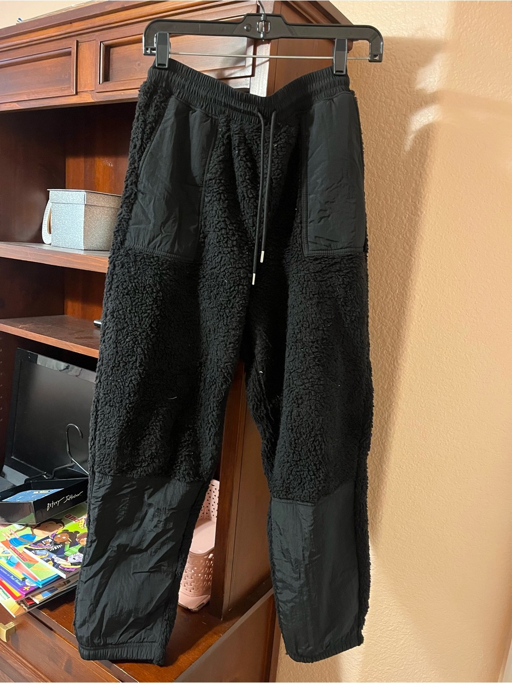 Black Fleece Joggers Like New